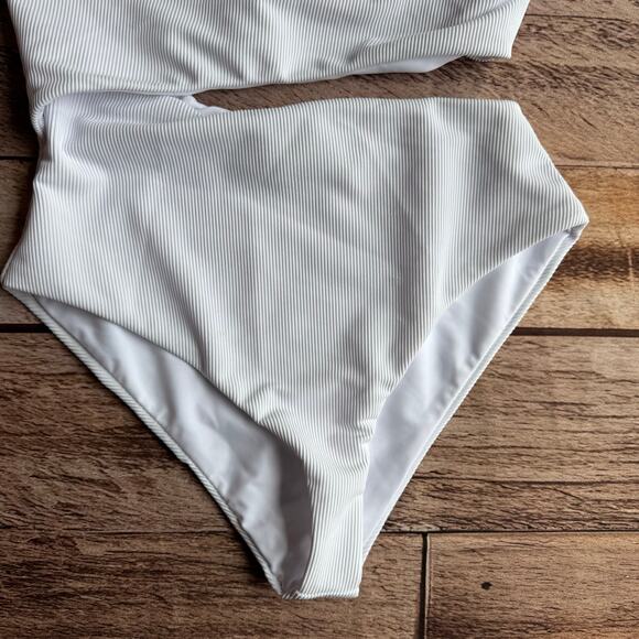 Beach Riot Swimsuit Celine Ribbed One Piece Small White Vacation Beach Pool Trip - Picture 3 of 7